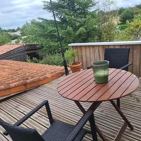 Maison Entre Bordeaux Et L'eau * ペサック